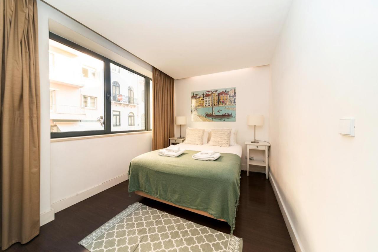 Comfortable Apartment In Marques De Pombal Лиссабон Экстерьер фото