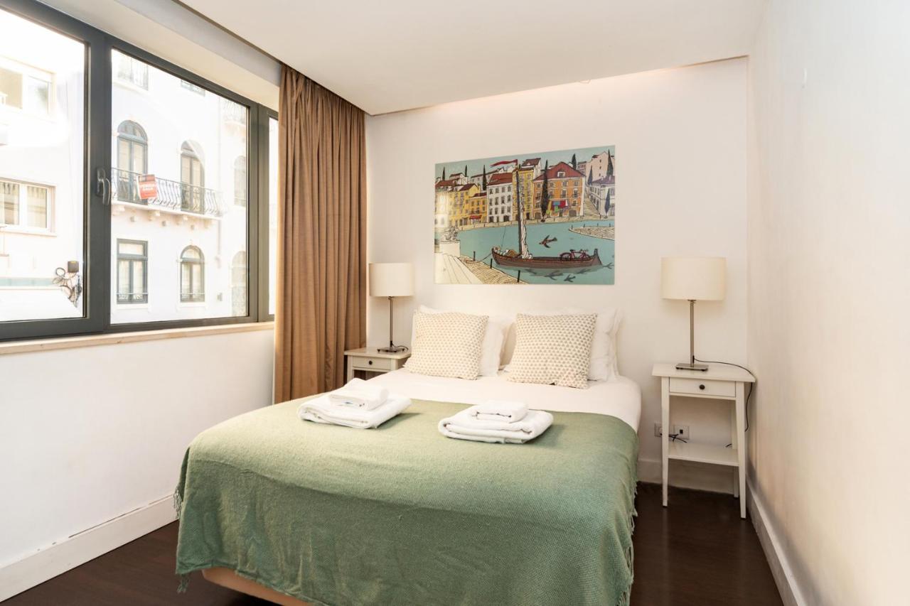 Comfortable Apartment In Marques De Pombal Лиссабон Экстерьер фото